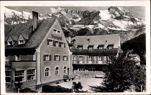 Ak Garmisch Partenkirchen in Oberbayern, Haus Alpengruß, Panorama, Berge