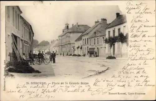 Ak Sissonne Aisne, Place de la Grande Roize