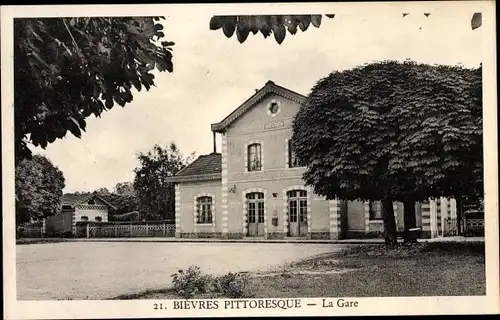 Ak Bièvres Essonne, La Gare