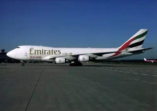 Ak Vereinigte Arabische Emirate, Frachtflugzeug, Emirates, Boeing B747 400F, N495MC