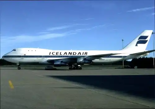 Ak Isländisches Passagierflugzeug, Icelandair, Boeing B747 143, N356AS