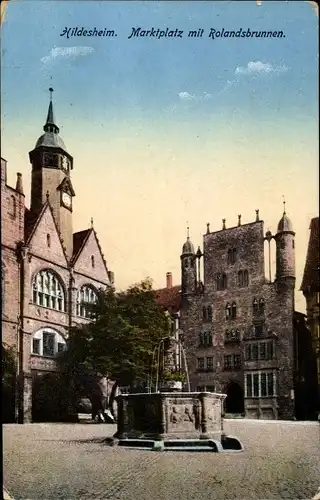 Ak Hildesheim in Niedersachsen, Marktplatz, Rolandsbrunnen