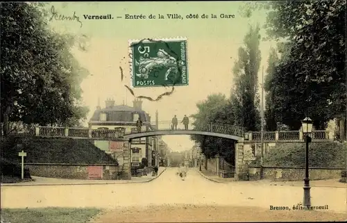 Ak Verneuil Eure, Entree de la Ville, cote de la Gare