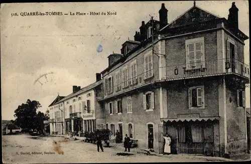 Ak Quarré les Tombes Yonne, La Place, Hotel du Nord