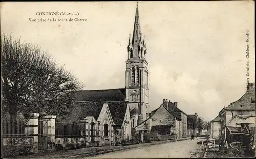 Ak Contigné Maine et Loire, Vue prise de la route de Cherré, Eglise