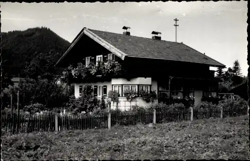 Ak Schliersee in Oberbayern, Landhaus Abinger