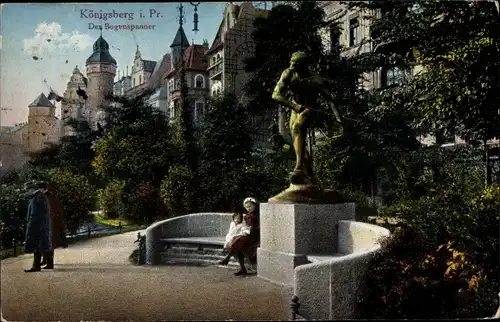 Ak Kaliningrad Königsberg Ostpreußen, Plastik der Bogenspanner