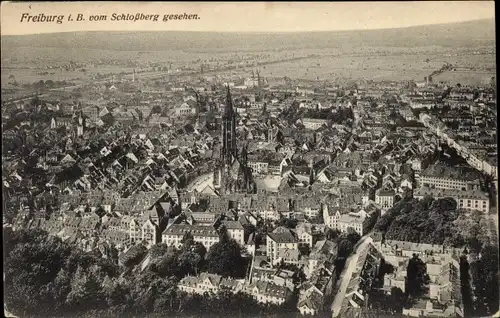 Ak Freiburg im Breisgau, Stadt vom Schlossberg gesehen