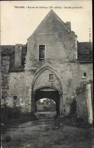 Ak Troarn Calvados, Ruines de l'Abbaye, Entree principale