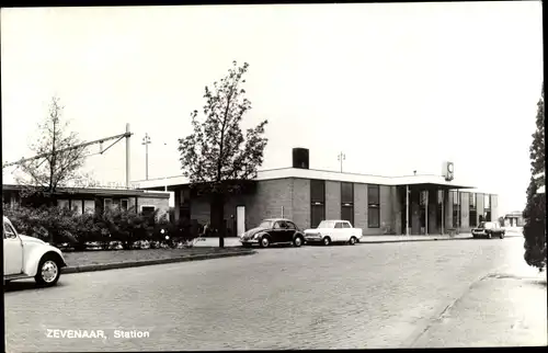 Foto Ak Zevenaar Gelderland Niederlande, Station