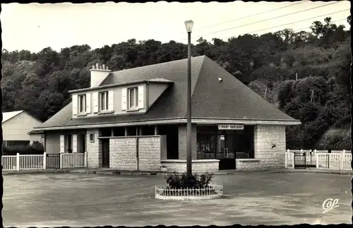 Ak Thury Harcourt Calvados, La Gare