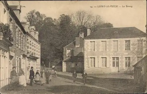 Ak Livry le Vieux Calvados, Le Bourg, Postes et Telegraphes