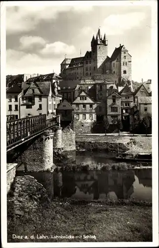 Ak Diez an der Lahn, Lahnbrücke mit Schloss