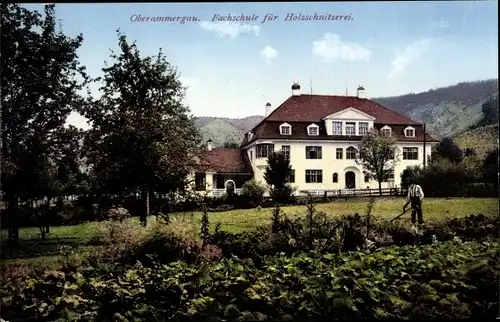 Ak Oberammergau in Oberbayern, Fachschule f. Holzschnitzerei