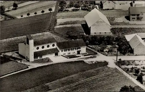 Ak Hochelheim, Fliegeraufnahme, Kathol. Kirche