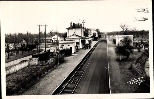 Ak Varennes sur Loire Maine et Loire, La Gare