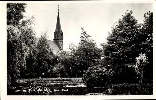 Ak Ilpendam Waterland Nordholland Niederlande, Park met Herv. Kerk