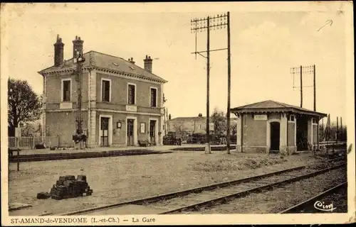 Ak Saint Amand de Vendome Loir et Cher, La Gare