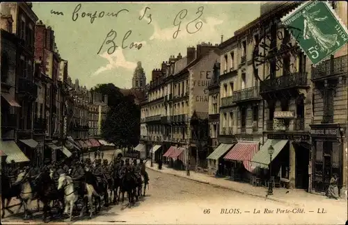 Ak Blois Loir-et-Cher, La Rue Porte Cote