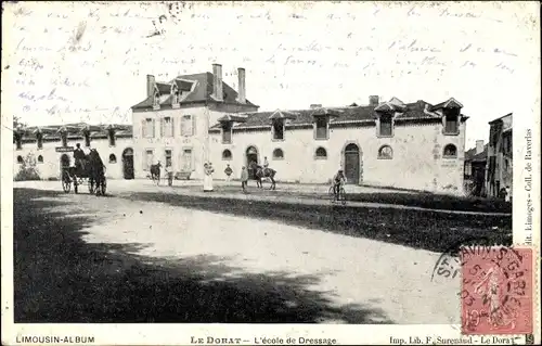 Ak Le Dorat Haute Vienne, L'ecole de Dressage