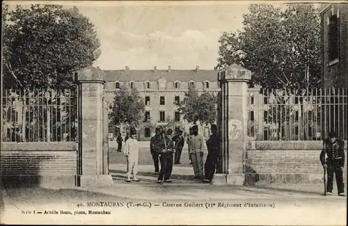 Ak Montauban Tarn et Garonne, Caserne Guibert, 11e Regiment d'Infanterie