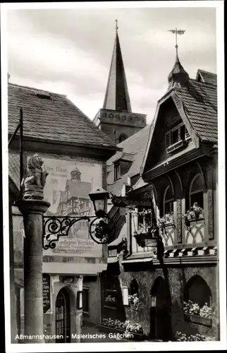 Ak Assmannshausen Rüdesheim am Rhein, Malerisches Gässchen, Kirchturm