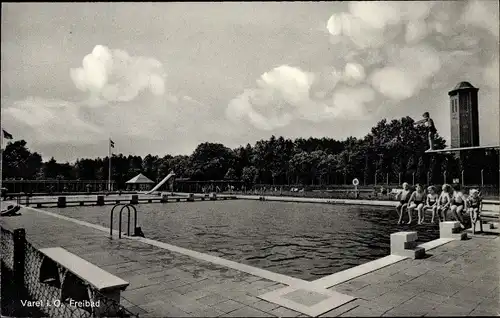 Ak Varel in Oldenburg Jadebusen, Freibad