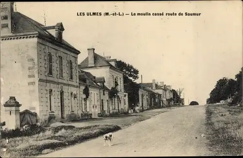 Ak Les Ulmes Maine et Loire, Le moulin casse route de Saumur