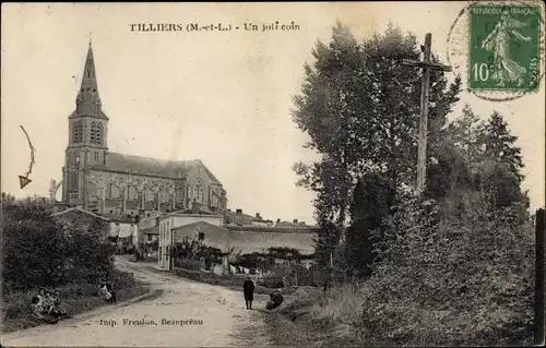 Ak Tilliers Tillières Maine et Loire, Un joli coin