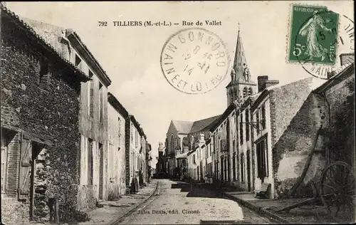 Ak Tilliers Tillières Maine et Loire, Rue de Vallet