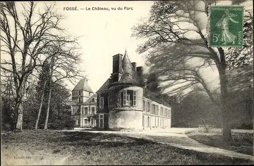 Ak Fossé Loir et Cher, Le Chateau, vu du Parc