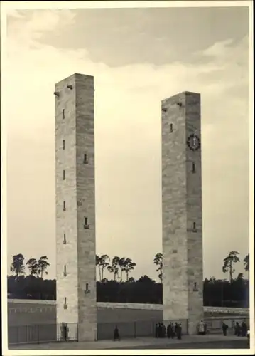 Foto Berlin Olympia 1936, Tor am Reichssportfeld