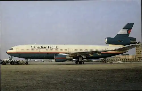 Ak Kanadisches Passagierflugzeug, Canadian Pacific Air Lines, MC Douglas DC-10-30, C-FCRE