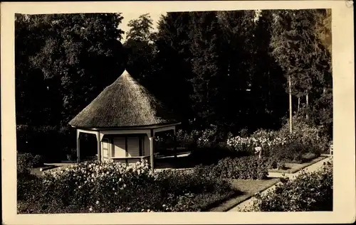 Foto Ak Polczyn Zdrój Bad Polzin Pommern, Erfrischungshalle im Kurpark