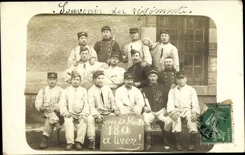 Foto Ak Haute Vienne, Französische Soldaten in Uniformen, Regiment, Gruppenbild