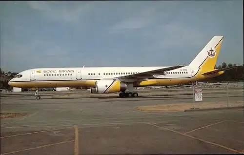 Ak Bruneiisches Passagierflugzeug, Royal Brunei Airlines, Boeing B.757-2M8