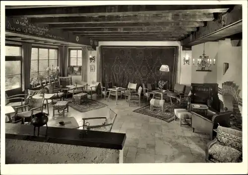 Ak Hirschegg Mittelberg in Vorarlberg, Der Berghof, Innenansicht