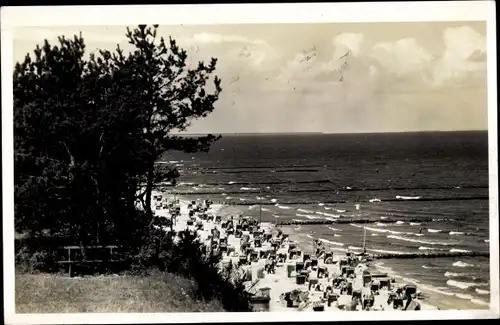 Foto Ak Koserow an der Ostsee Usedom, Strandpartie