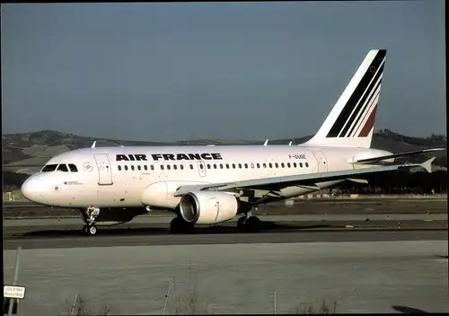 Ak Französisches Passagierflugzeug Air France, Airbus A318-111, F-GUGE Cn2100