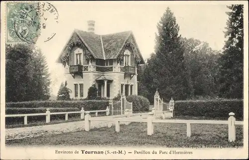 Ak Tournan Seine et Marne, Pavillon du Parc d'Hermieres