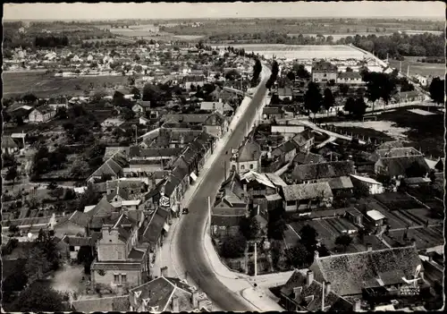 Ak Nouan le Fuzelier Loir-et-Cher, La route de Paris, Luftbild