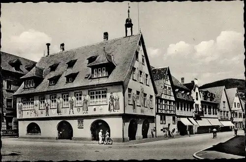 Ak Haslach im Kinzigtal Schwarzwald, Rathaus, Straßenpartie