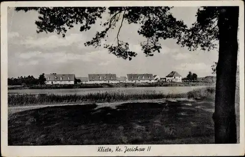 Ak Klietz b. Sandau, Blick über das Feld zur Siedlung