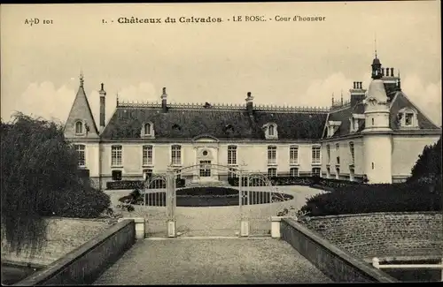 Ak Commes Calvados, Chateau du Bosq, Cour d'honneur