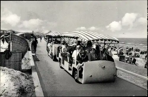 Ak Norderney in Ostfriesland, Partie am Strand, Strandexpress, Besucher, Strandkörbe