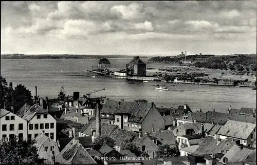 Ak Flensburg in Schleswig Holstein, Hafenausfahrt