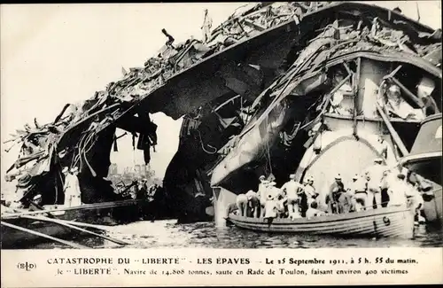 Ak Toulon Var, Catastrophe du Liberté, Les Épaves, 25 Sept 1911, Französisches Kriegsschiff