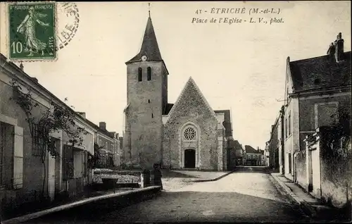 Ak Etriche Maine et Loire, Place de l'Eglise