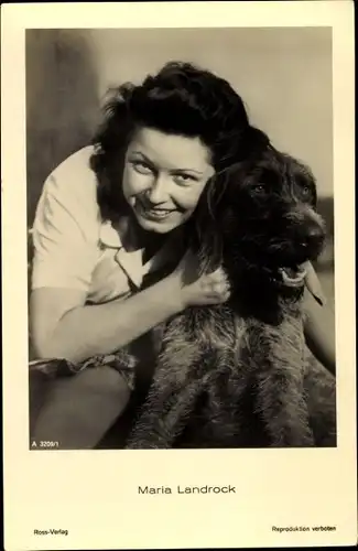Ak Schauspielerin Maria Landrock, Portrait mit Hund, Ross Verlag A 3209 1