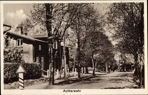 Ak Achterwehr in Holstein, Straßenpartie im Ort